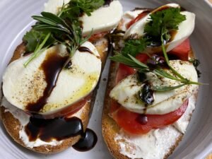 Mozzarella Cheese and Tomato Sandwich Recipe