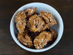 How to Make Moroccan Chebakia
